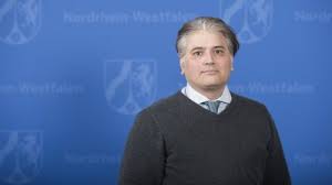 Der neue Antiziganismus-Beauftragte Mehmet Daimagüler (Foto: Land NRW / M. Hermenau)