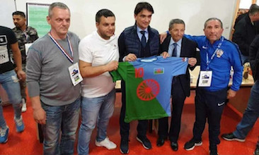 Serbien: Sechs Romaspieler gehören zum Gehörlosenteam (Foto via Roma Center)